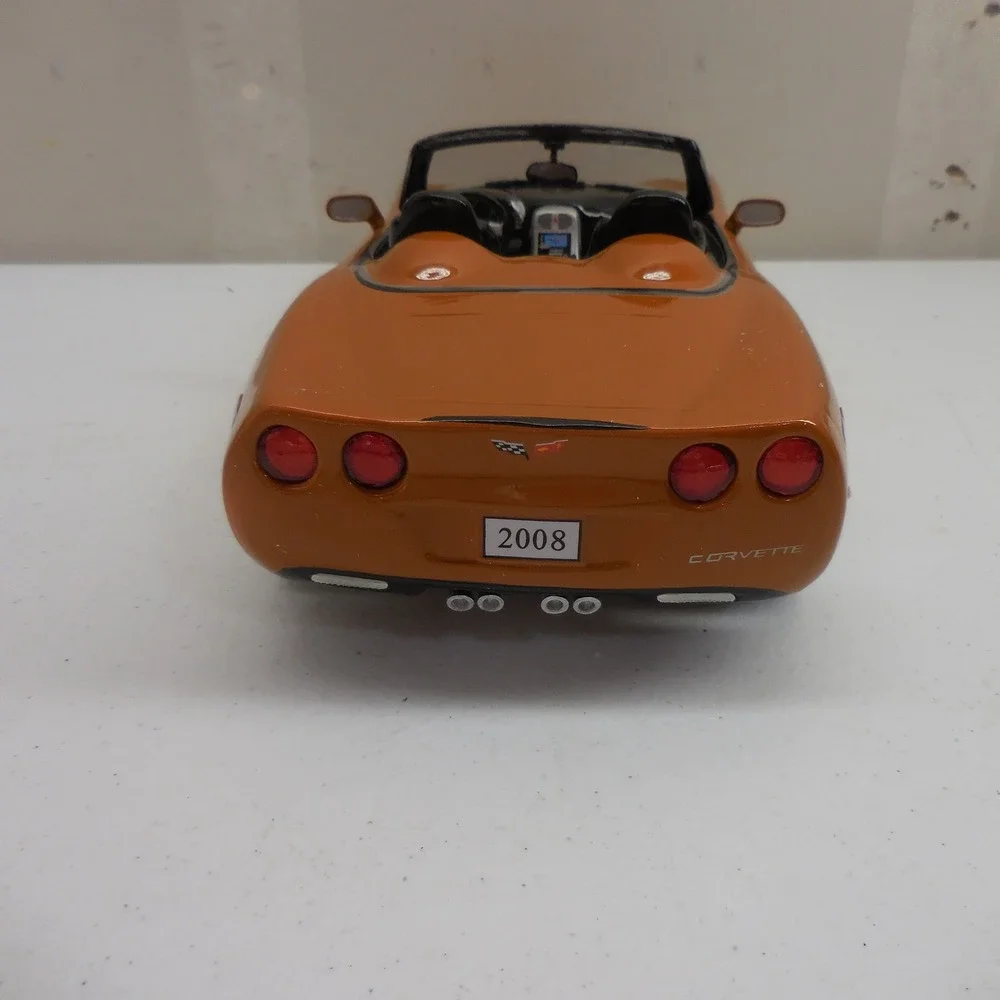 2008 Chevrolet Corvette C6 Convertible Porcelain Decanter Orange IAJBBSC 2010